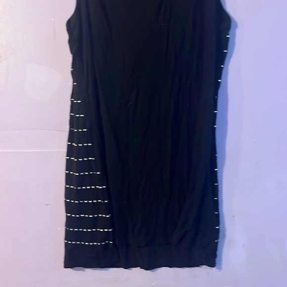 Shirts - Picture 3 of 4